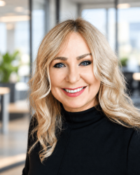 Miroslava in office